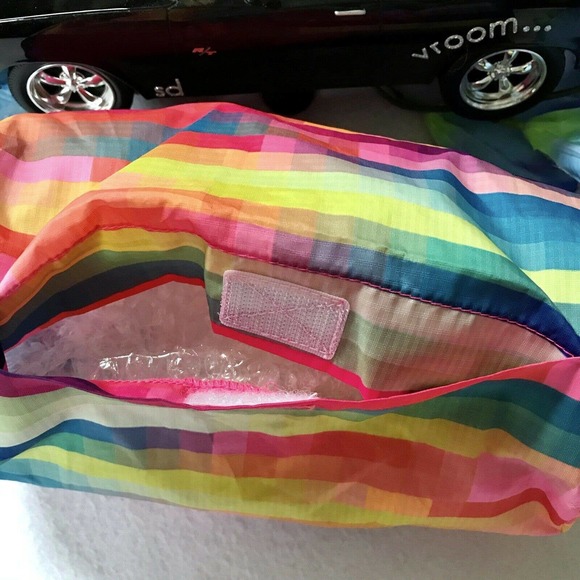 ❌SOLD❌ Converse “2/$20” NWOT Makeup Bag OS - Picture 8 of 10